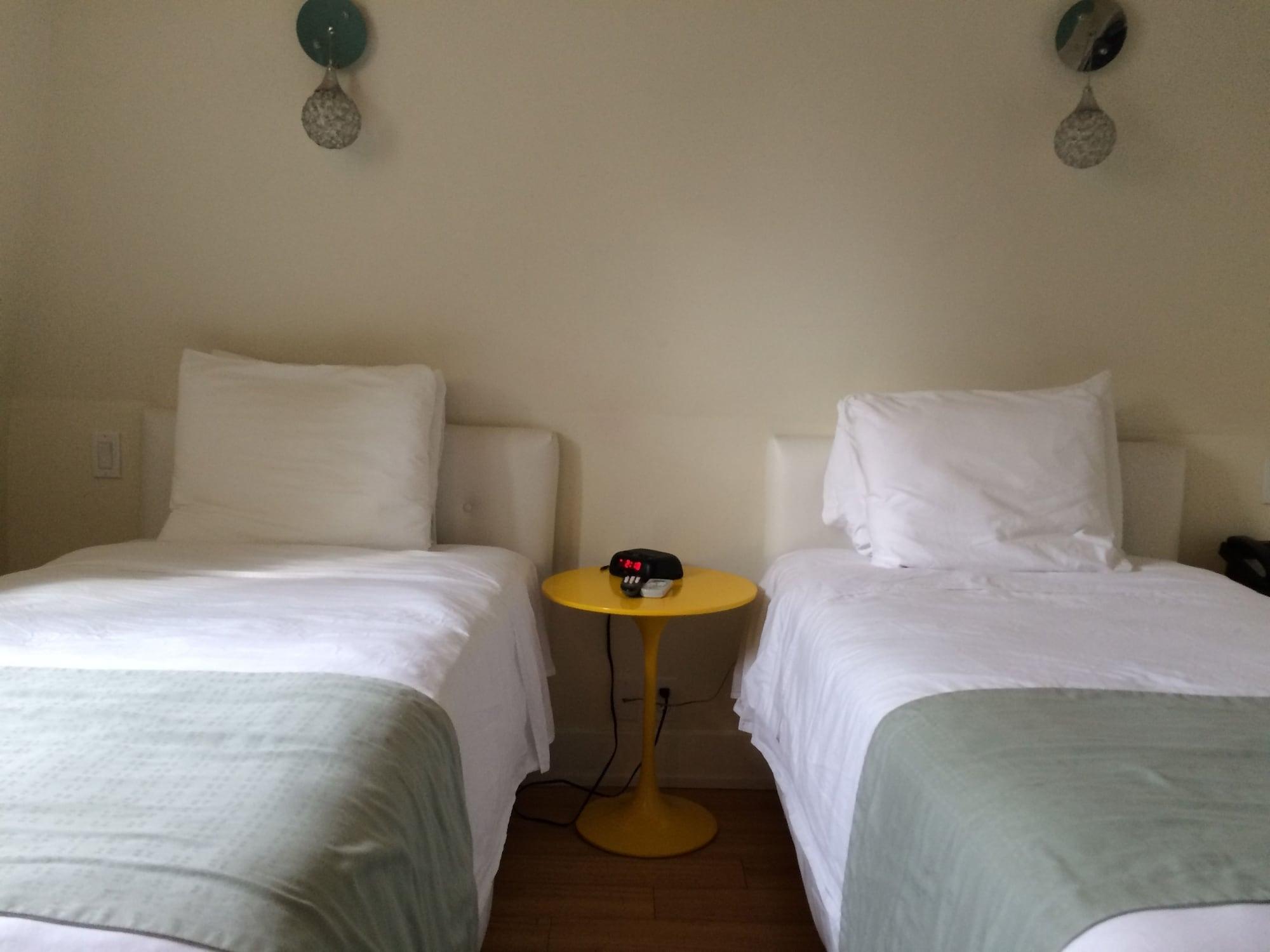 Royal Oak Inn Торонто Экстерьер фото