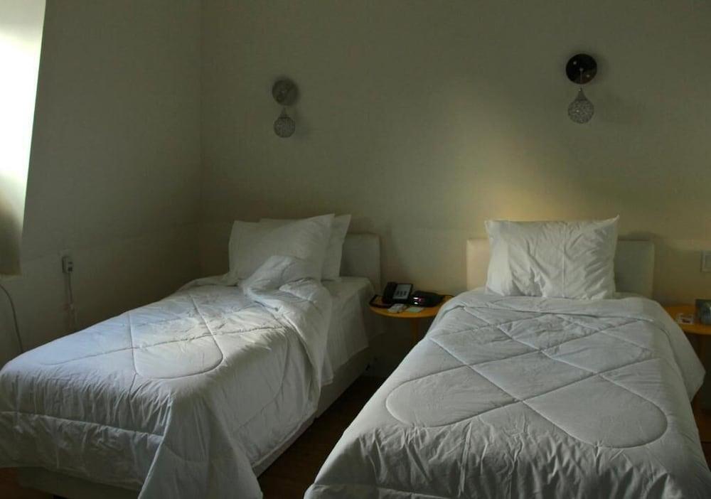 Royal Oak Inn Торонто Экстерьер фото