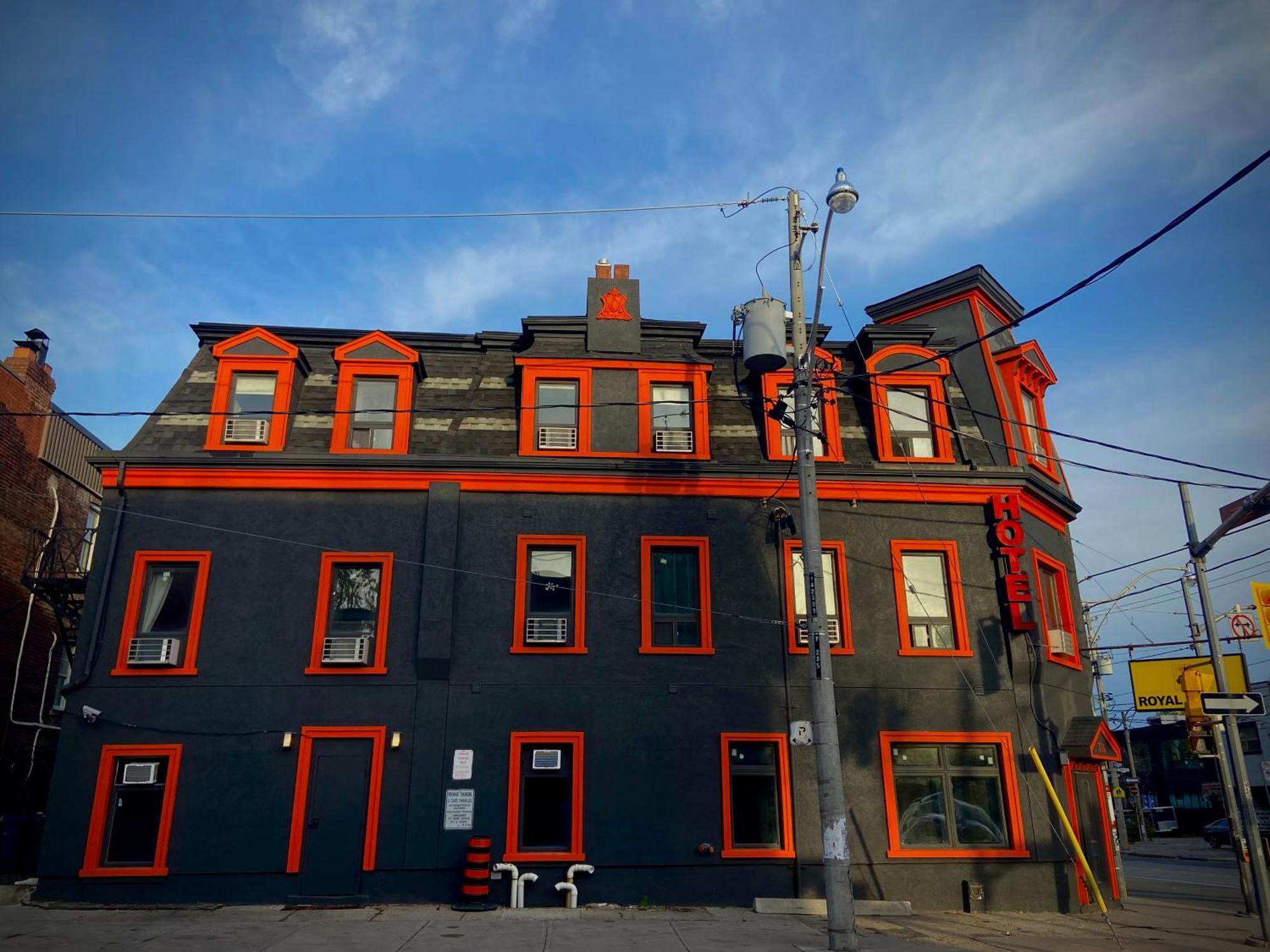 Royal Oak Inn Торонто Экстерьер фото