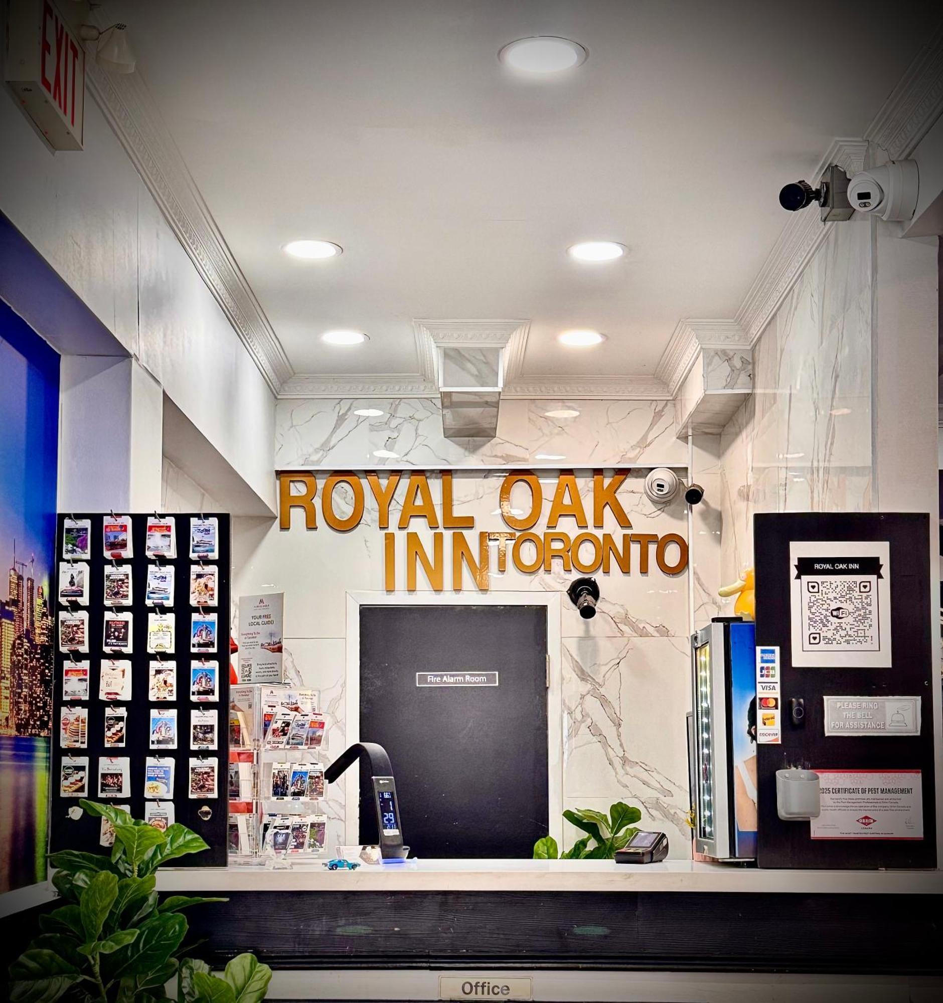 Royal Oak Inn Торонто Экстерьер фото